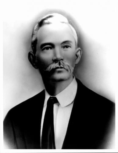 Newberry State Senator Daniel Gibbs Roland was standing behind the bodies of the victims with other leading whites. .