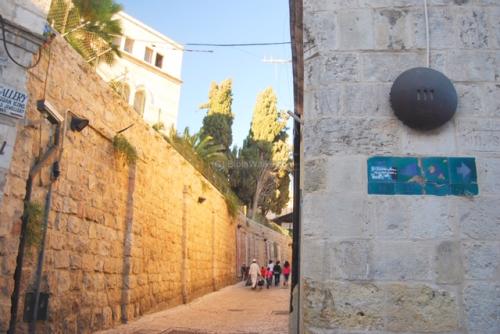 israel spot where jesus fell the first time